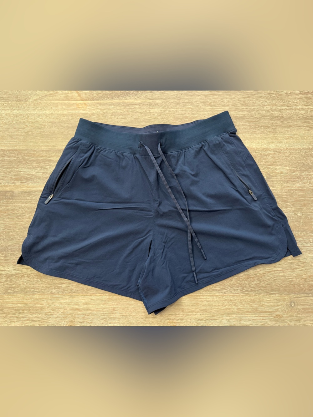 Lululemon License to Train HR Short 4" - Picture 4 of 6